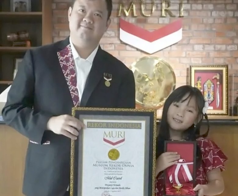 Miel Caerol Raih Rekor Muri sebagai Penyanyi Termuda Ciptakan dan Rilis Album Sendiri