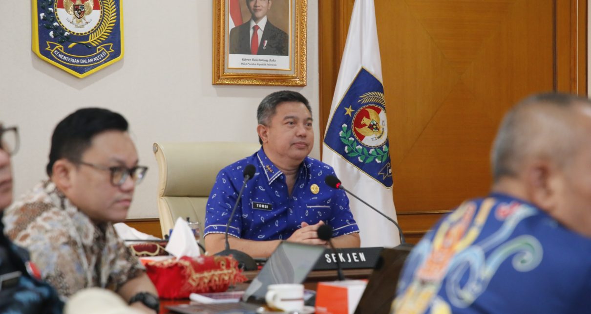 Sekjen Kemendagri Tomsi Tohir