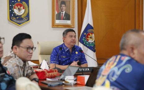 Sekjen Kemendagri Tomsi Tohir