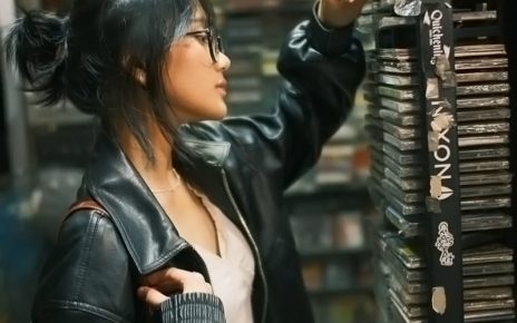 Abbey Ibrahim Rilis Lagu 'Bila Saat Nanti', Lagunya Bak Ingatkan Zaman ABG