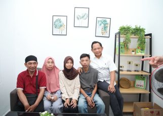 Mendagri dan Keluarga Alm Affan