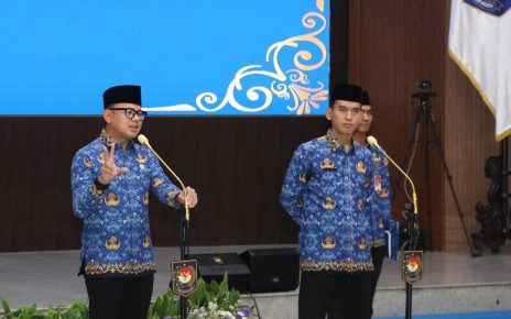 Wamendagri Bima Arya Korpri Kemendagri Harus Kompak dan Profesional