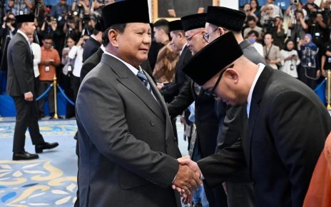 Prabowo beri kenaikan pangkat