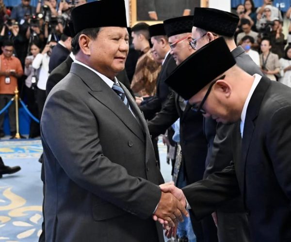 Prabowo beri kenaikan pangkat