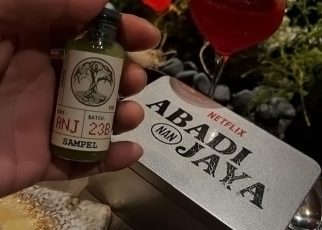 Film ‘Abadi Nan Jaya’ Tembus Top 10 Kategori Film Non-Inggris di Netflix di 75 Negara