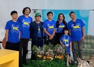 Bintang Emon dan Rachel Amanda Kembali Dipertemukan di Film ‘Suka Duka Tawa’