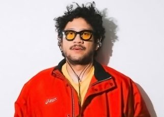 Rayakan 1 Dekade, Kunto Aji Rilis Lagu ‘2025 Masih Asik Sendiri’