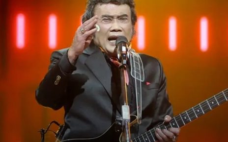 Rhoma Irama Rilis Lagu ‘Senyum’ Ajak Masyarakat Tebar Kebaikan Lewat Senyuman