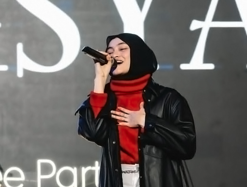 Eltasya Rekam Ulang Lagu ‘Harus Terpisah’ tentang Hubungan Kehilangan Keseimbangan