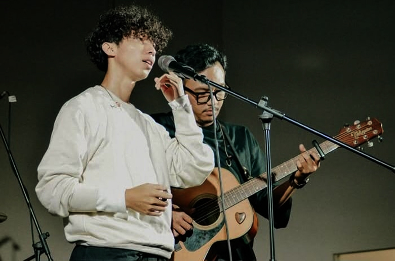 Prass Rilis Lagu ‘Pada Akhirnya Kita Kan Mati’ Dikontrak 88Rising ke Pasar Internasional