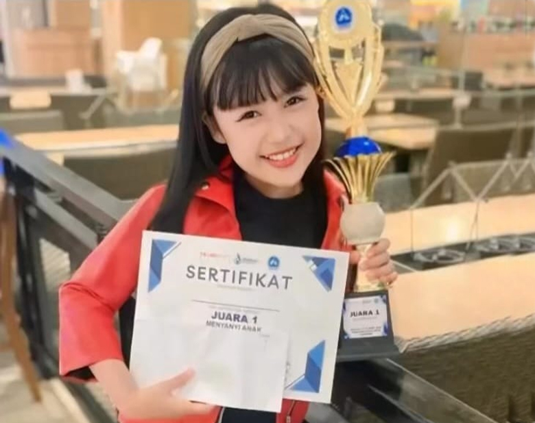 Qiandra Syafira Rekam Lagu ‘Sahabat’, Buktikan Eksistensi di Dunia Musik Indonesia