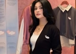Tantangan Yoriko Angeline Belajar Dunia Komedi dalam Film ‘Pesugihan Sate Gagak’