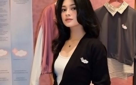 Tantangan Yoriko Angeline Belajar Dunia Komedi dalam Film ‘Pesugihan Sate Gagak’