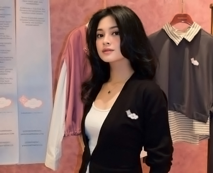 Tantangan Yoriko Angeline Belajar Dunia Komedi dalam Film ‘Pesugihan Sate Gagak’