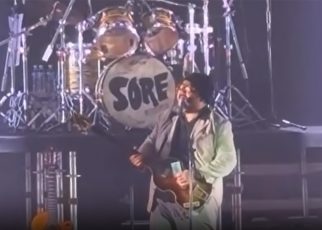 Band SORE Gelar Konser ‘Merayakan 20 Tahun Centralismo’ di TIM Penuh Keharuan