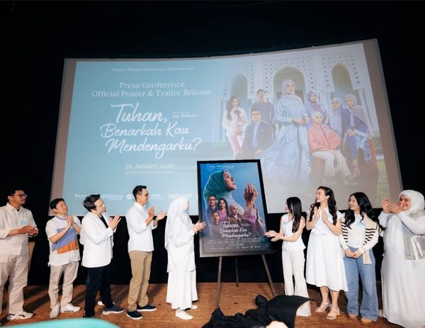 Tantangan Revalina S. Temat Bintangi Film ‘Tuhan, Benarkah Kau Mendengarku?’