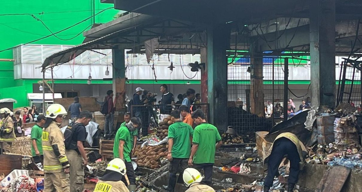 Kebakaran pasar Kramat Jati