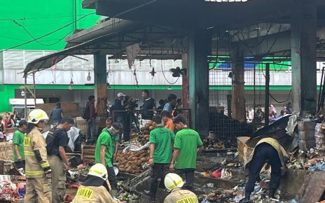 Kebakaran pasar Kramat Jati