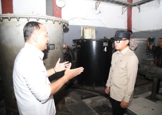 Bima Arya Tinjau Pompa Air Terintegrasi di Surabaya