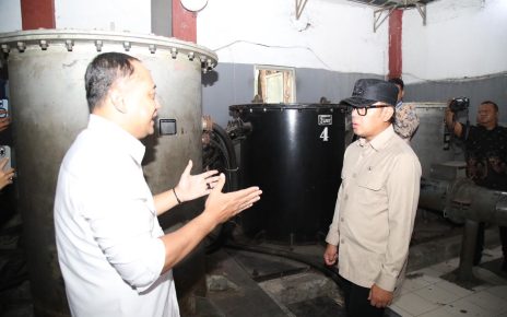 Bima Arya Tinjau Pompa Air Terintegrasi di Surabaya