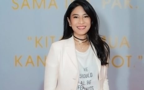 Dian Sastrowardoyo Ungkap Pengalaman Menegangkan Syuting Film ‘Esok Tanpa Ibu’