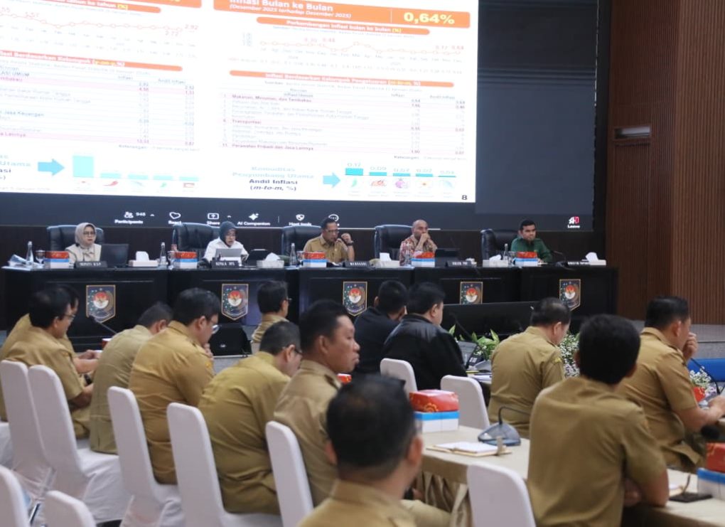 Mendagri dalam Rapat Koordinasi Pengendalian Inflasi yang dirangkaikan dengan Evaluasi Dukungan Pemerintah Daerah dalam Program 3 Juta Rumah