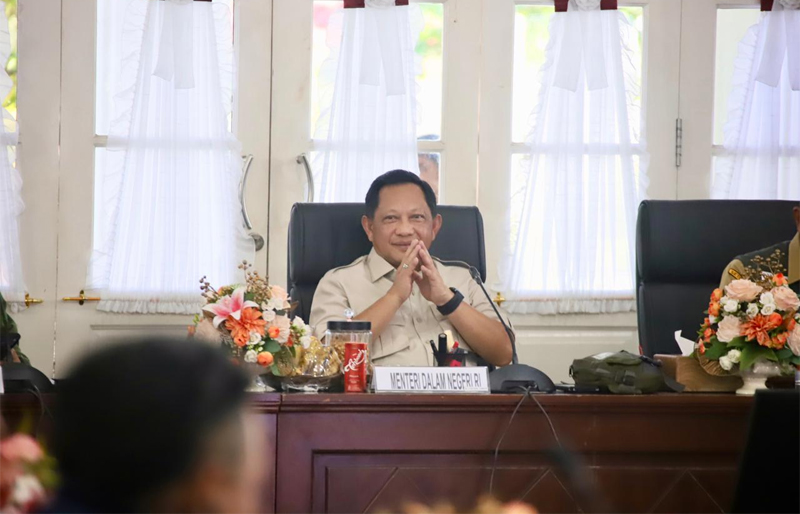 Mendagri Tekankan Percepatan Rehabilitasi Pascabencana di Empat Daerah Sumbar