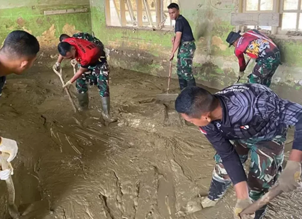 Personel TNI di Aceh Tamiang