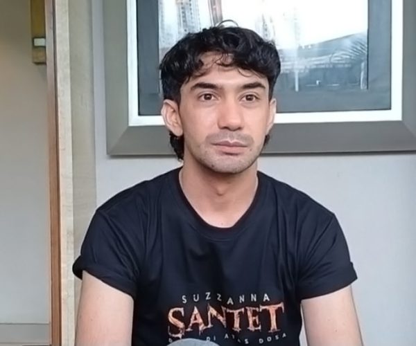 Reza Rahadian Kembali Main Film Horor Lewat Suzzanna: Santet Dosa di Atas Dosa