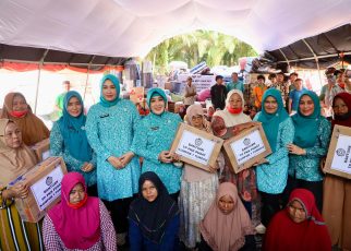 TP PKK Serahkan Bantuan ke Dusun Gala