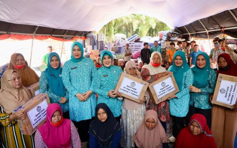 TP PKK Serahkan Bantuan ke Dusun Gala