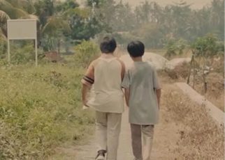 Denny Siregar dan Rudi Soedjarwo Kembali Kolaborasi Produksi Film ‘Tanah Runtuh’