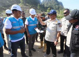 Kasatgas Tito Karnavian Cek Progres