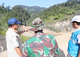 Tito Karnavian Cek PLTA Sipansihoras