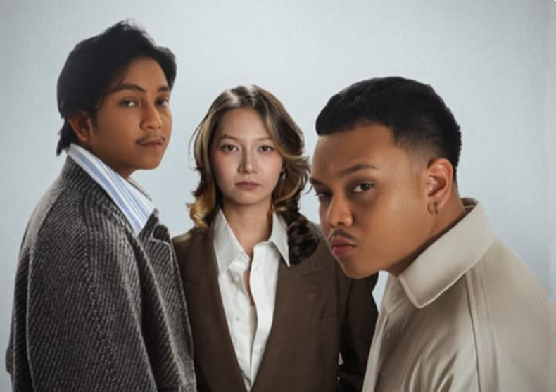 Daun Jatuh dan Syiqin Azln Rilis Lagu ‘Diam Seribu Diam’ tentang Cinta dalam Kebisuan