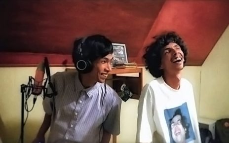 Enau dan Ari Lesmana Rilis Lagu ‘Sesi Potret' tentang Pentingnya Waktu Sebelum Kehilangan