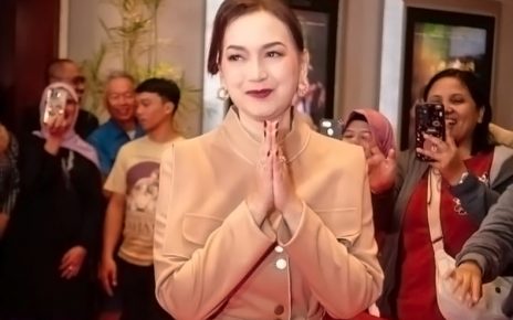 Ira Wibowo Ungkap Peran Nurul yang Kuat & Penuh Cinta di Film ‘Rumah Tanpa Cahaya’