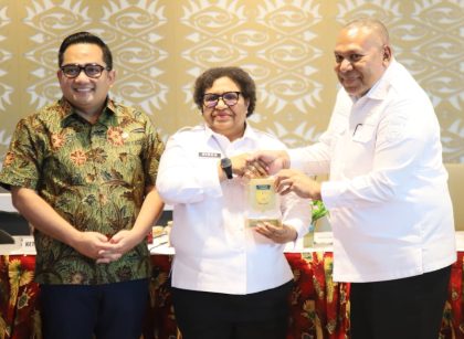 Wamendagri Ribka Tegaskan Komitmen Pemerintah Dorong Transformas Ekonomi Papua