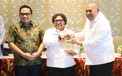 Wamendagri Ribka Tegaskan Komitmen Pemerintah Dorong Transformas Ekonomi Papua