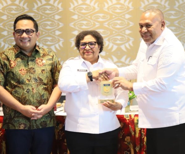 Wamendagri Ribka Tegaskan Komitmen Pemerintah Dorong Transformas Ekonomi Papua