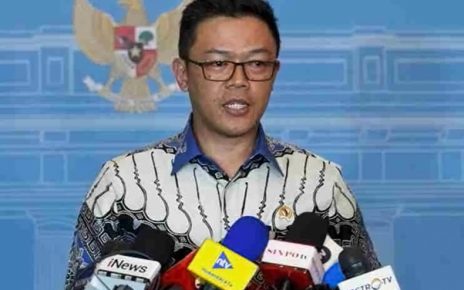 Menlu Hubungi AS dan Iran, Sampaikan Niat Prabowo Jadi Mediator Konflik