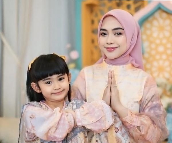 Ria Ricis Rayakan Lebaran Hanya Berdua dengan Moana, Tanpa Keluarga Besar