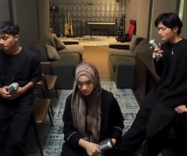 Rizwan Fadilah, Betrand Peto dan Nabila Taqiyyah Buat Cover Lagu ‘Pada-Mu Kubersujud’