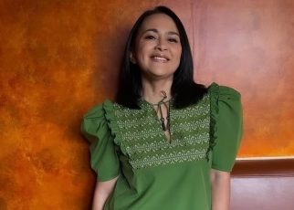 Sarah Sechan Lakoni Peran sebagai Tante Yuli dalam Film 'Tunggu Aku Sukses Nanti'