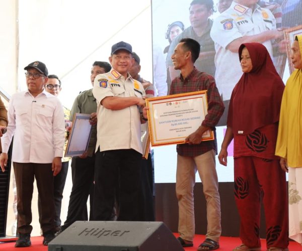 Gelontorkan Dana Tahap II, Pemerintah Percepat Perbaikan Rumah Terdampak Bencana