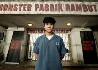 Iqbaal Ramadhan Ungkap Alasan Jadi Produser Eksekutif di film ‘Monster Pabrik Rambut’