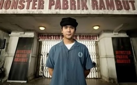 Iqbaal Ramadhan Ungkap Alasan Jadi Produser Eksekutif di film ‘Monster Pabrik Rambut’