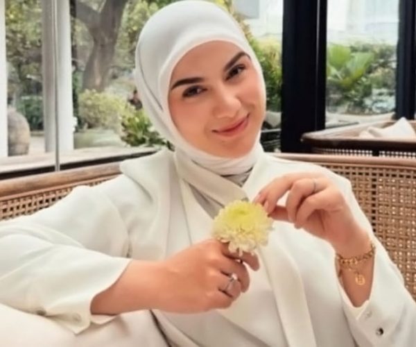 Irish Bella Jajal Jadi Produser Film ‘Dosa’, Urusi Budget Produksi hingga Perkara CGI