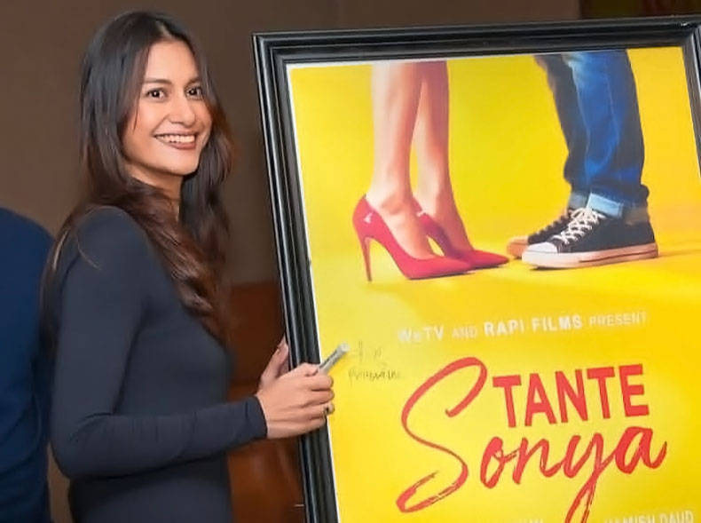 Raihaanun Bintangi Serial Tante Sonya Beradu Akting dengan Maxime Bouttier