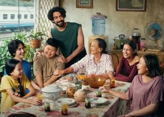 Reza Rahadian Akting dengan Anak Down Syndrome di Film ‘Semua Akan Baik-Baik Saja’